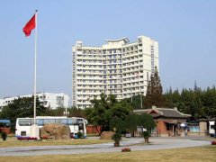 士以上学位的教师占教师��L���?5*84%